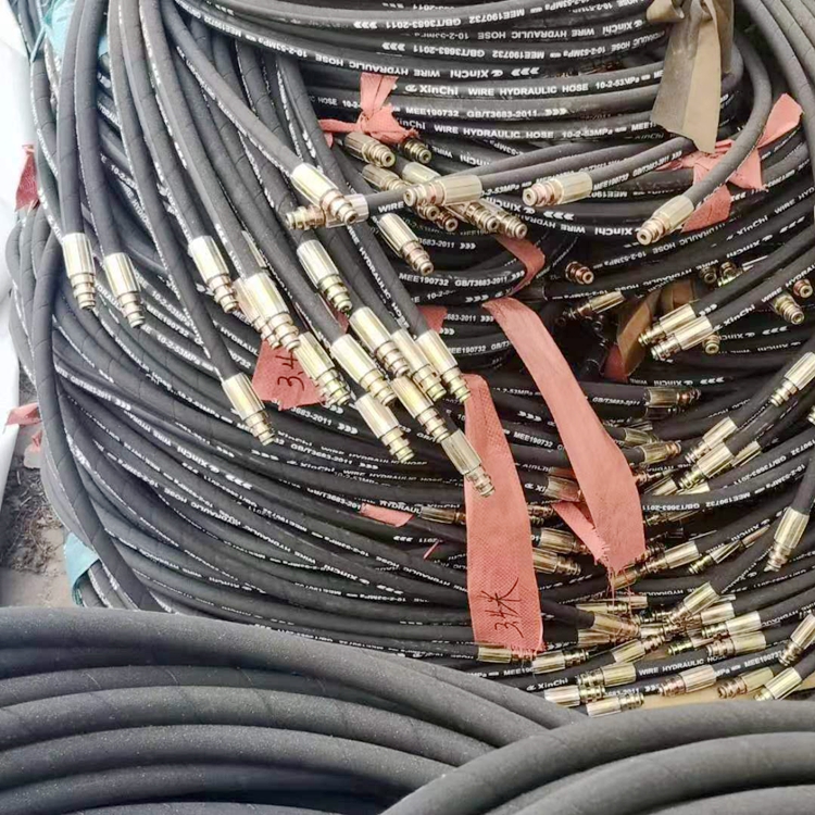 How do I choose a hydraulic hose pipe?